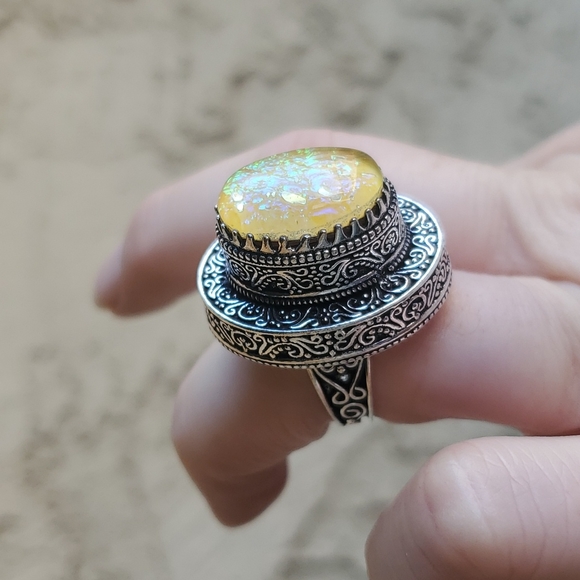 New Triplet Opal Antique Design 925 Silver Statement Ring. - Picture 8 of 14